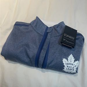 NWT Leafs quarter zip sweater